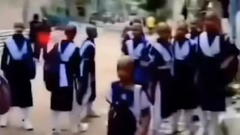 Jodhpur School Shows Solidarity: Students Shave Heads for Cancer-Stricken Classmate