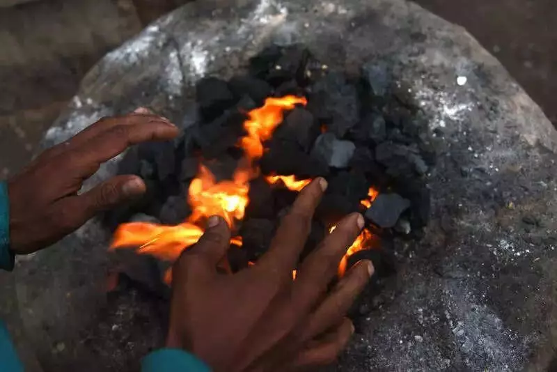 Kanpur Braces for Dense Fog & Cold Wave: IMD Issues Weather Alert