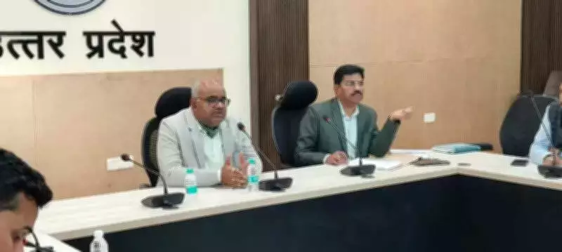Kanpur DM Cracks Down on Ayushman Card Delays, Warns Officials of Strict Action