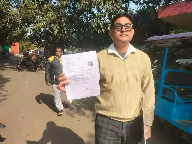 Kargil War Veteran, 48, Fights for Voter Rights After 23-Year Wait in Midnapore