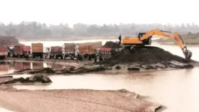 Karnataka HC Takes Suo Motu Action on Illegal Sand Mining, Demands Probe