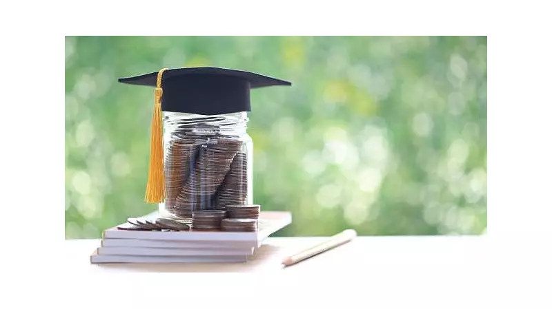 Karnataka's 1.6 Lakh BC Minority Students Await Scholarships in Distress