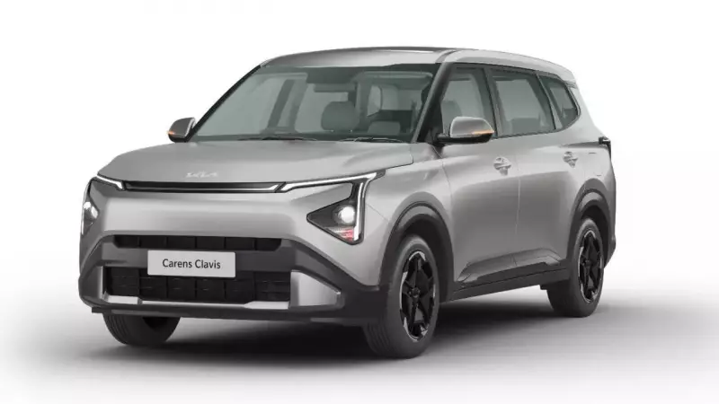 Kia Carens Clavis Gets New HTE(EX) Variant with Sunroof and Upgrades