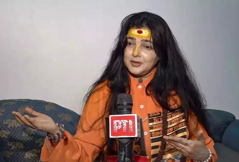 Kinnar Akhara Expels Mamta Kulkarni Over Swami Avimukteshwaranand Controversy at Magh Mela