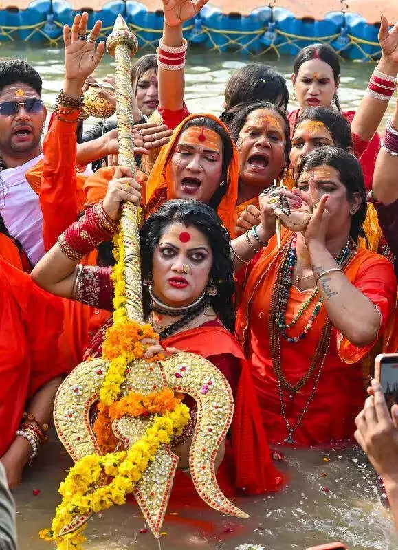 Kinnar Akhara Saints Observe Basant Panchami with Sangam Dip in Prayagraj