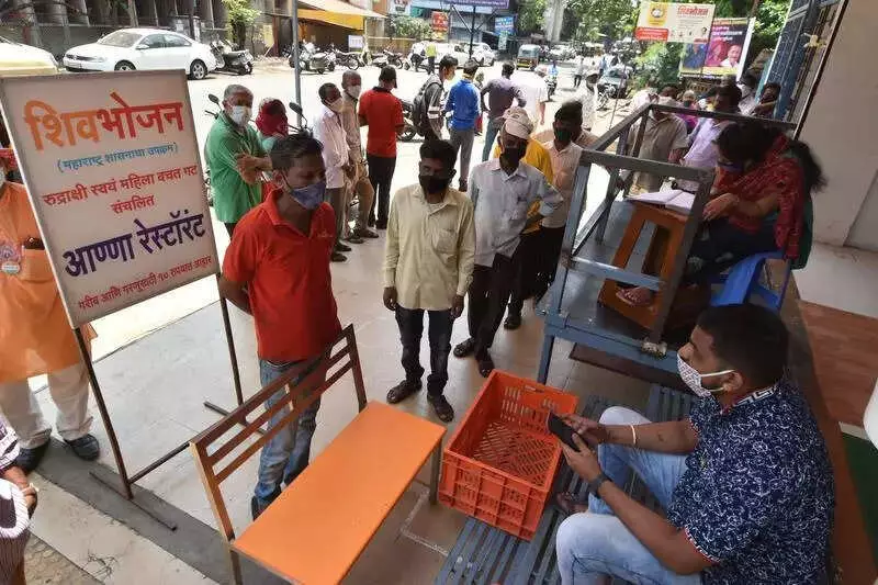 Kolhapur Shiv Bhojan Operators Threaten Strike Over 8-Month Unpaid Subsidies