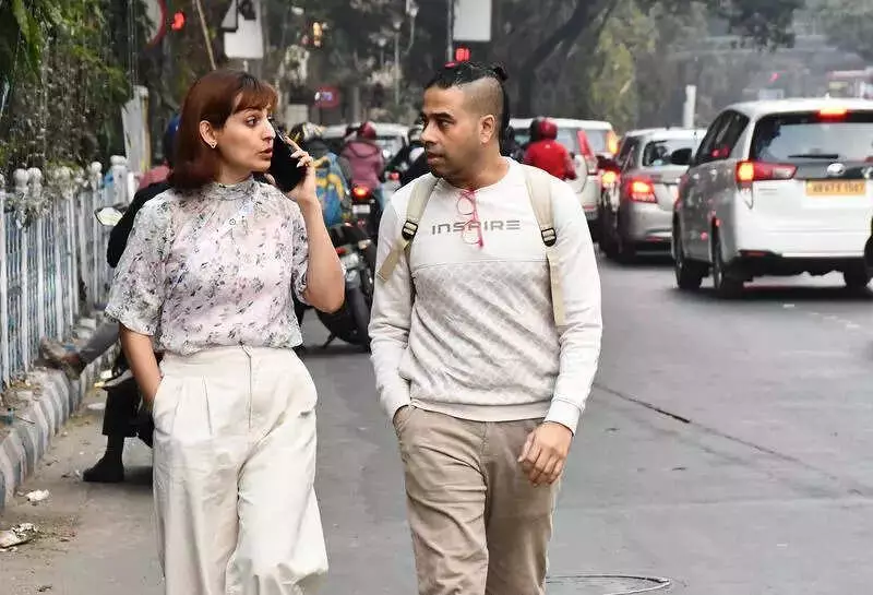 Kolkata-based Iranian Woman's Agony as Family Trapped in Iran Violence