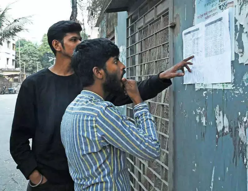Kolkata Voters Frustrated as Election Commission's 'Logical Discrepancy' List Remains Elusive