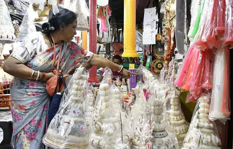 Kolkata Wedding Season Rush: Auspicious Dates Push Costs Up by 20-30%