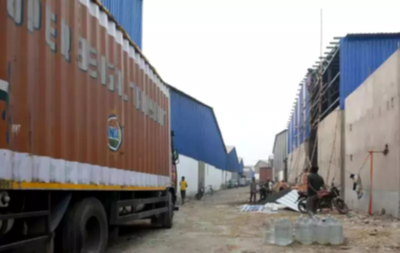 Kolkata's E-commerce Boom Devours Wetlands Near Karimpur Warehouse Tragedy Site