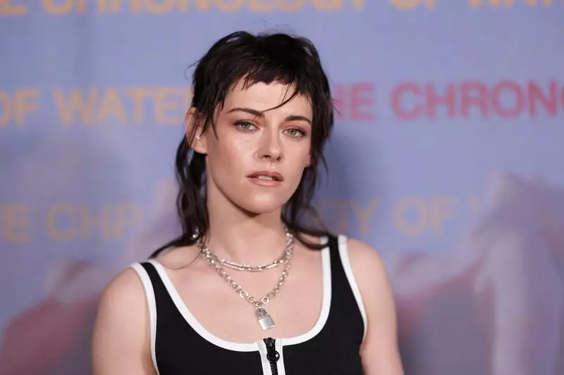 Kristen Stewart Criticizes Hollywood's Puppet Treatment of Female Actors
