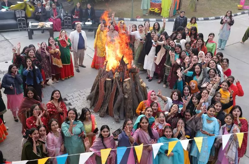 Lohri 2026 Celebrations: A Vibrant Display of Punjabi Culture and Traditions