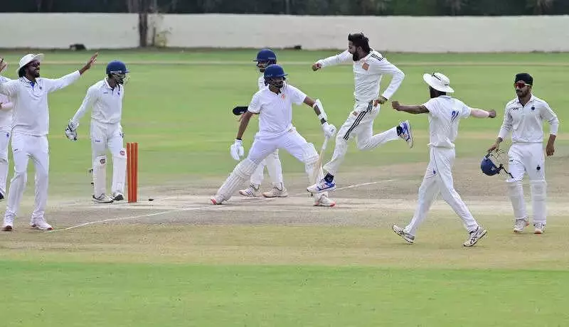 Madhya Pradesh Crushes Karnataka by 217 Runs in Ranji Trophy with Spin Masterclass