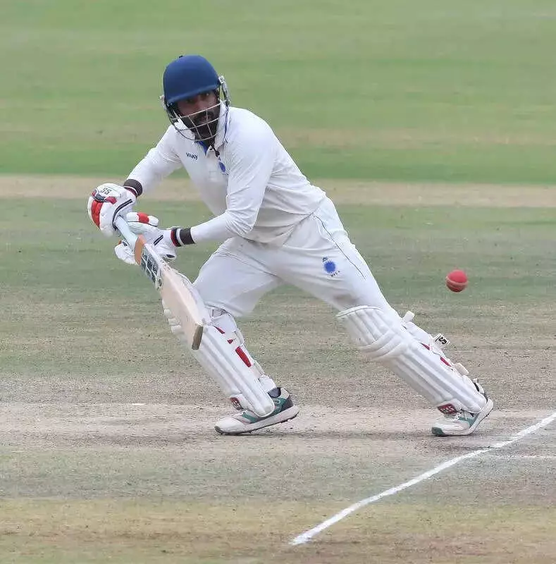 Madhya Pradesh Dominates Karnataka in Ranji Trophy, Eyes Knockout Stage