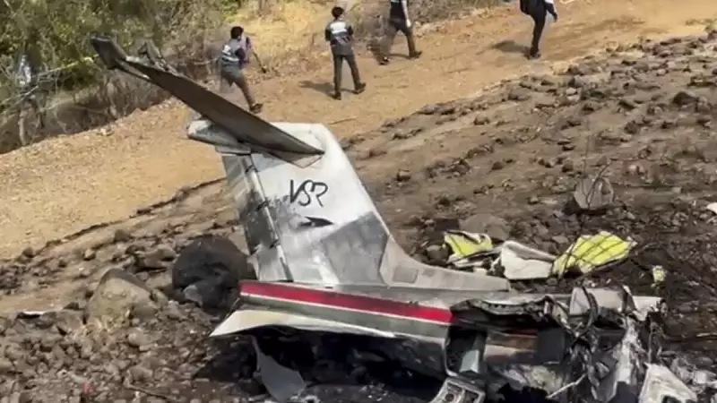 Maharashtra Congress Leader Nitin Satpute Demands CBI Probe into Ajit Pawar Plane Crash