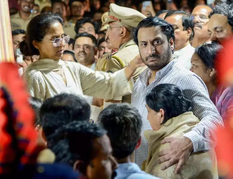 Maharashtra's 2018 Helipad Policy Remains Unimplemented After 8 Years