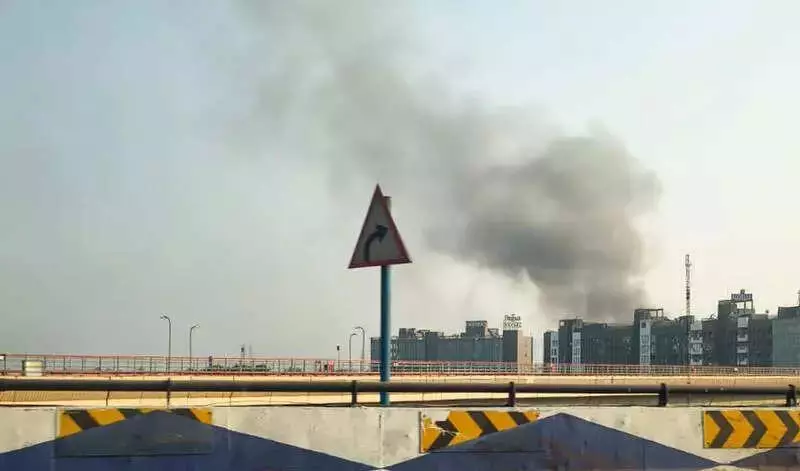 Major Fire Engulfs Kolkata Furniture Factory, Spreads to Nearby Buildings