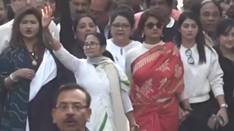 Mamata Banerjee Leads TMC Rally Against ED After I-PAC Raids in Kolkata