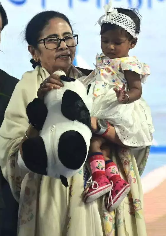 Mamata Banerjee Vows Supreme Court Fight Over Voter List 'Harassment'