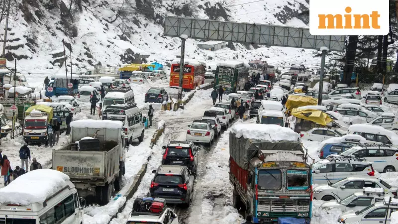 Manali Snowfall Chaos: Thousands Stranded as Himachal's First Snow Brings Traffic Nightmare
