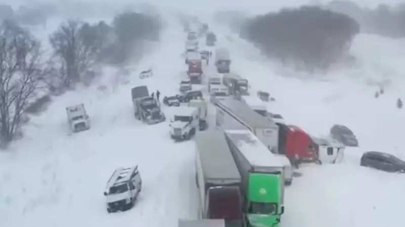 Massive 100+ Vehicle Pileup in Michigan as US Snowstorm Worsens