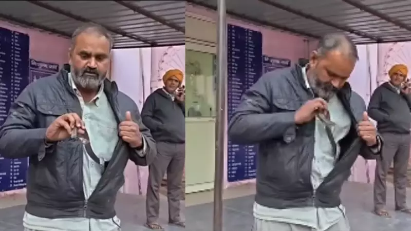 Mathura E-Rickshaw Driver Rushes to Hospital with Live Snake After Bite