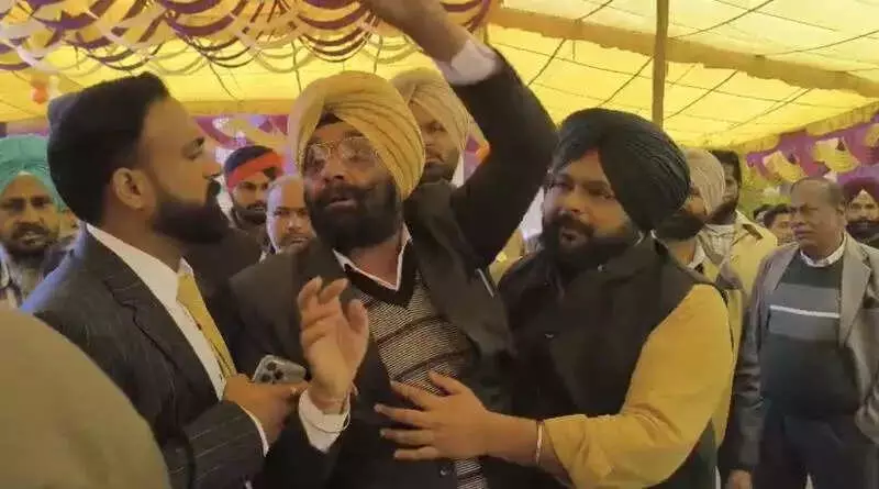 Maur AAP MLA Sukhbir Singh Misaerkhana Faces Bribery Allegations from Nagar Council President