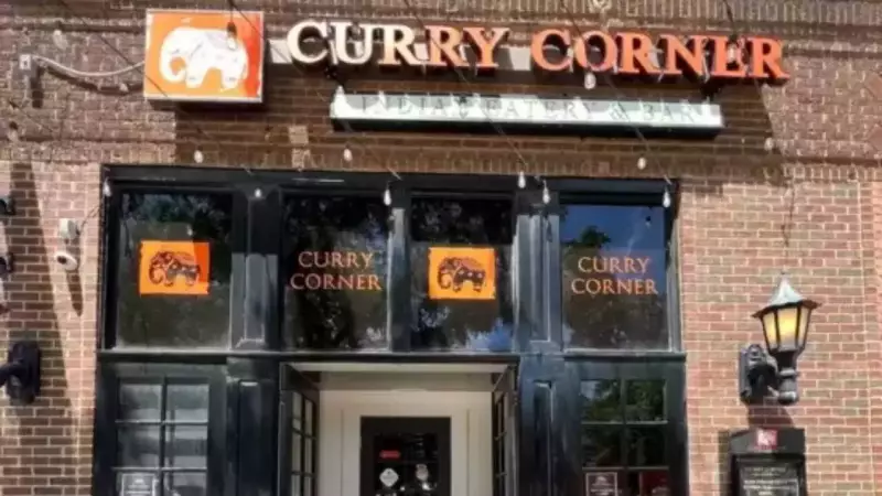 Minneapolis Indian Restaurant Curry Corner Shuts Down, Serves Samosas in Anti-ICE Protest