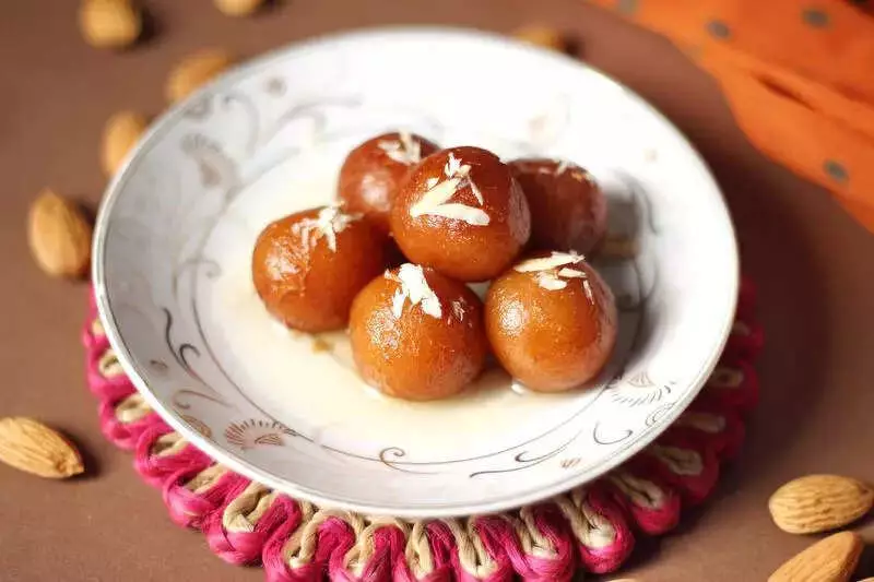 Missing Gulab Jamun Sparks Dowry Harassment Case in Surat, Husband & Kin Accused