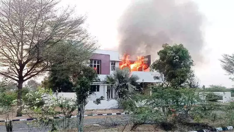 Model House Linked to BJP Leaders Gutted in Ballari Amid Political Tensions