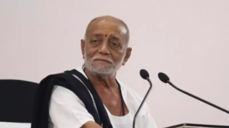 Morari Bapu's 9-Day Ram Katha Concludes in Delhi, CM Pledges Yamuna Cleanup
