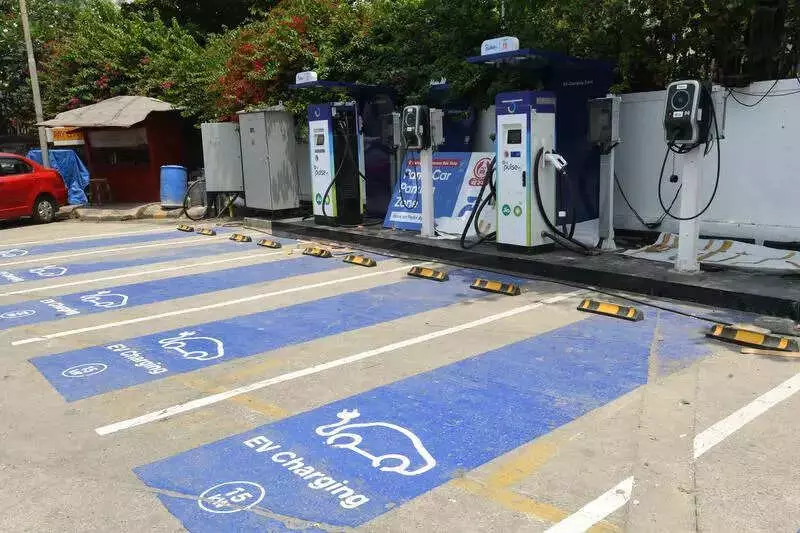 MSRTC Mandates EV Charging Points at All Fuel Stations on Its Land in Maharashtra