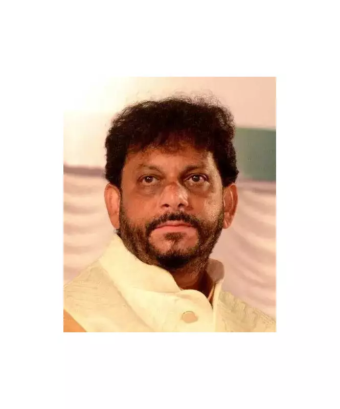 Mumbai Muslim Leaders Slam Waris Pathan's 'Burqa-Clad Mayor' Remark