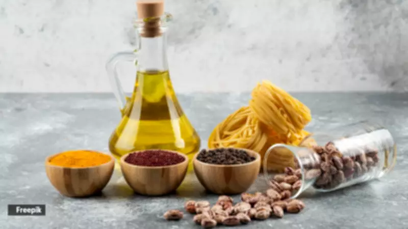 Mustard Oil vs Olive & Groundnut: The Heart-Healthy Choice for Indian Kitchens