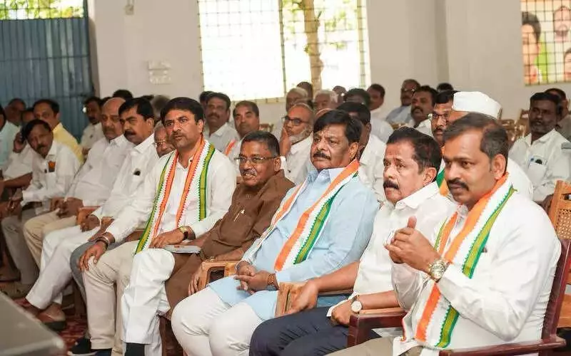 Mysuru Minister Slams Centre for Removing Gandhi's Name from MGNREGA