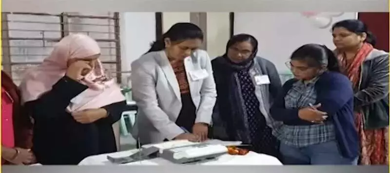 Nagpur Civic Polls Hit by Widespread EVM Glitches, Voter Frustration Mounts