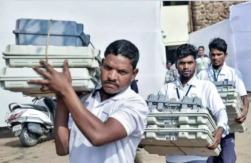 Nagpur Voters Decide Fate of Municipal Corporation After 3-Year Administrator Rule