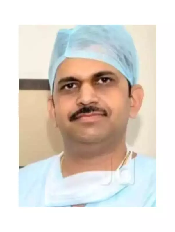 Nagpur's Renowned Neurosurgeon Dr Chandrashekar Pakhmode, 53, Succumbs to Heart Attack