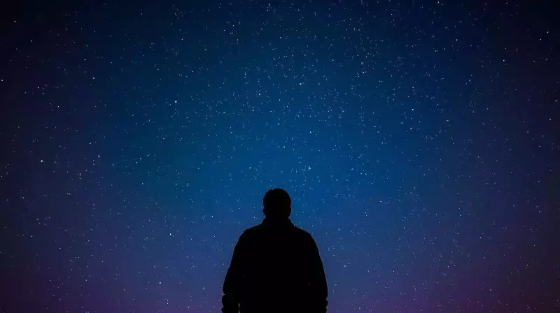 NASA's January 2026 Sky Guide: Jupiter's Peak, Saturn's Rendezvous & Beehive Cluster