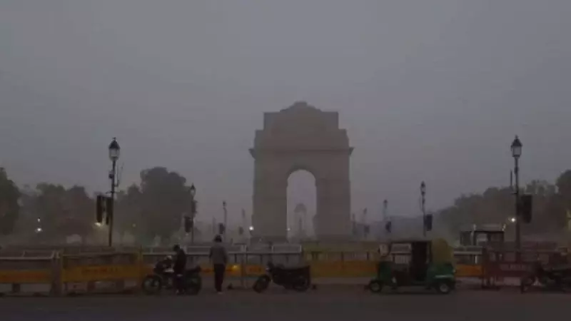 New Year 2026 Begins with Rain & Record Cold in Delhi, Mumbai