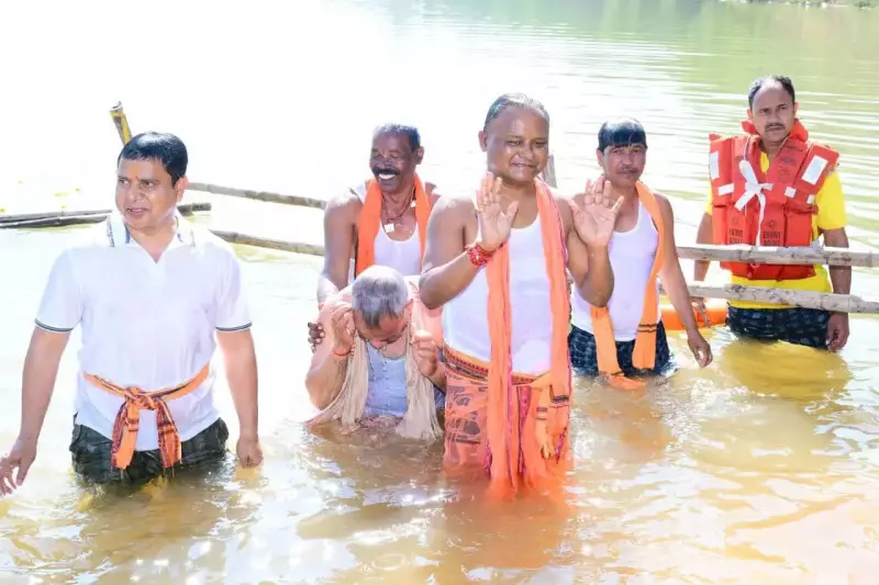Odisha CM Majhi Takes Holy Dip in Baitarani River on Makar Sankranti