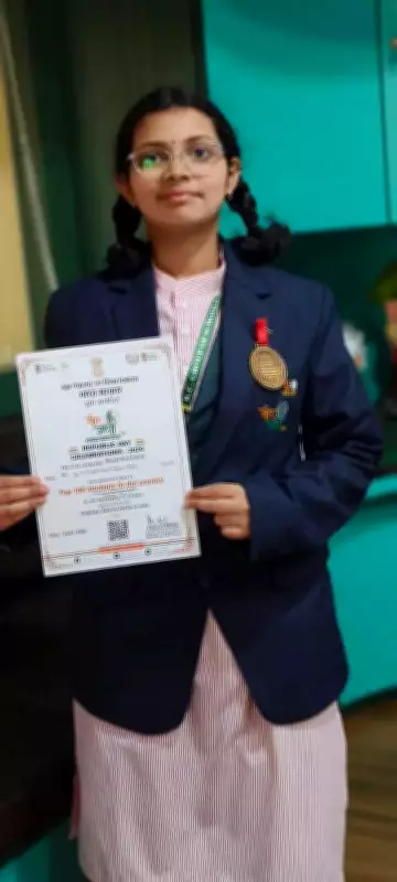 Odisha Student Brinda Panda Meets PM Modi at Pariksha Pe Charcha, Wins Veer Gatha Award