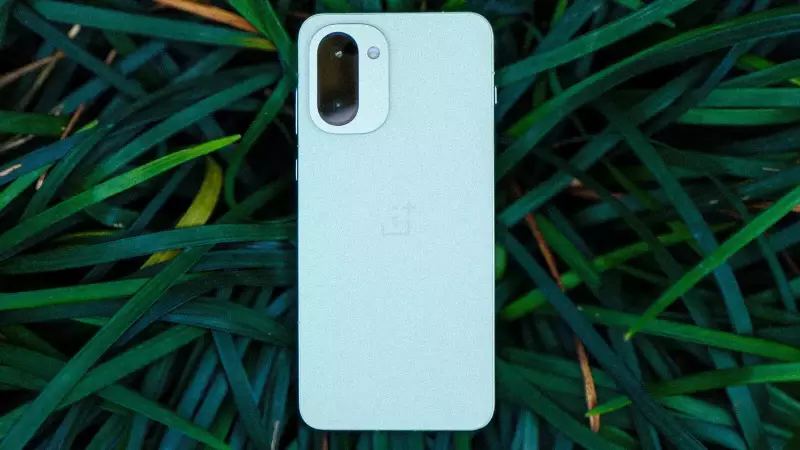 OnePlus 15R Review: Flagship Performance at Rs 49,999?