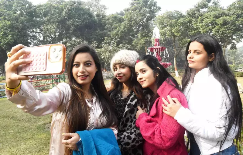 Patna Welcomes 2026 with Devotion & Joy: Over 8.5 Lakh Devotees Throng Temples