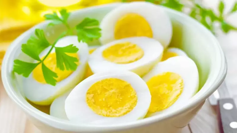 Perfect Boiled Eggs Guide: Master the Art with Chef Tips & Timing