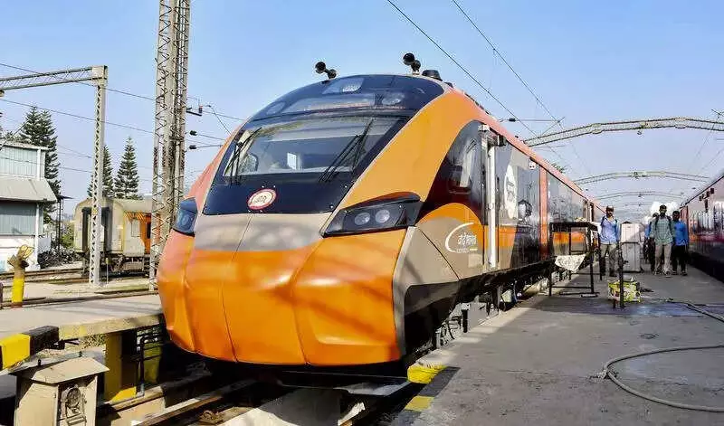 PM Modi to Launch India's First Vande Bharat Sleeper Train in Malda on Saturday
