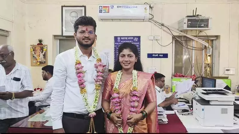 Politician's Daughter Chooses Rs 150 Court Wedding, Donates Lakhs to Teachers