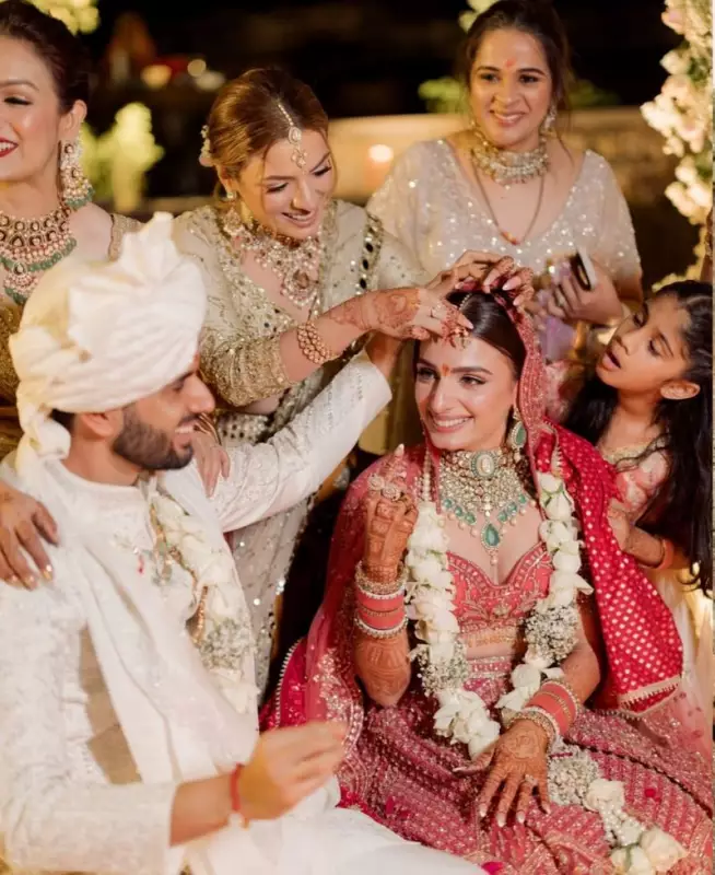 Prakriti Kakar and Vinay Anand Tie the Knot in a Private Ceremony