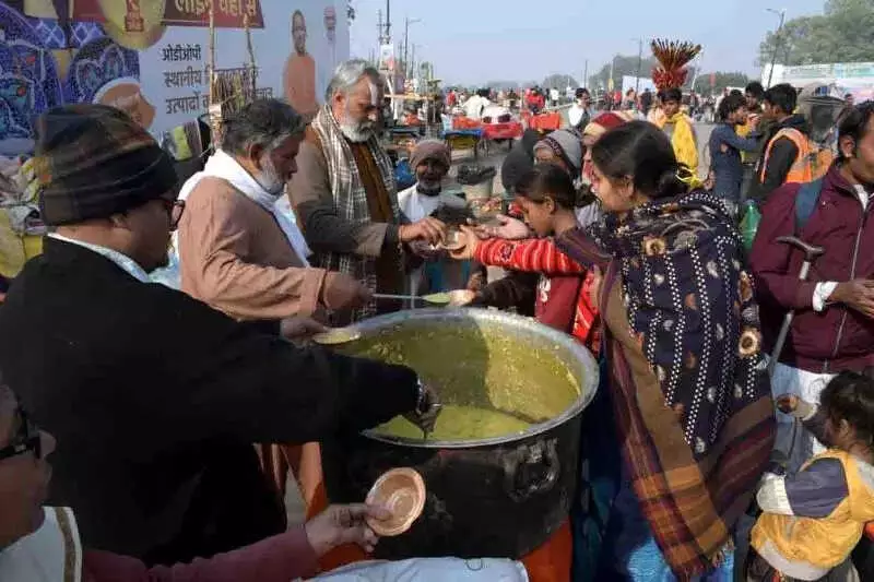 Prayagraj Celebrates Makar Sankranti with Kites, Sweets, and Community Spirit