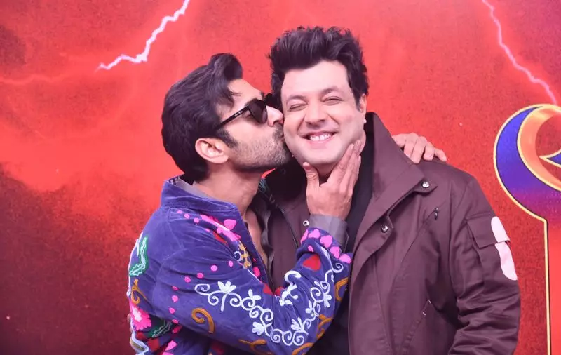 Pulkit and Varun Star in Cosmic Comedy Film 'Chaos'